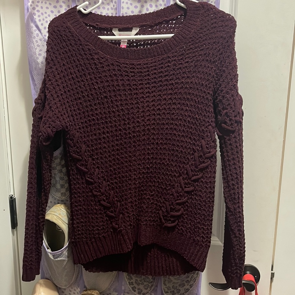 🚨GREAT QUALITY.SUPER SOFT!No visible tears.Beautiful detail- arm and sides🚨